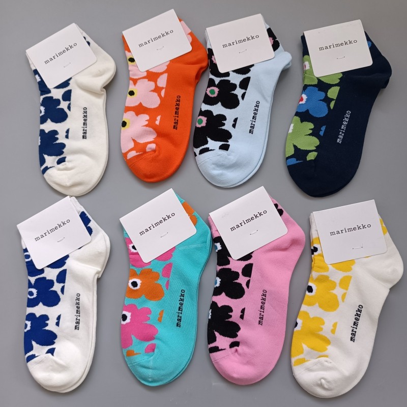 สินค้าใหม่ Marimekko Finnish ถุงเท้าดอกไม้ที่มีสีสันถุงเท้าสั้นผู้หญิงผ้าฝ้าย Niche Jacquard Influencer ถุงเท้าอินเทรนด์ ins