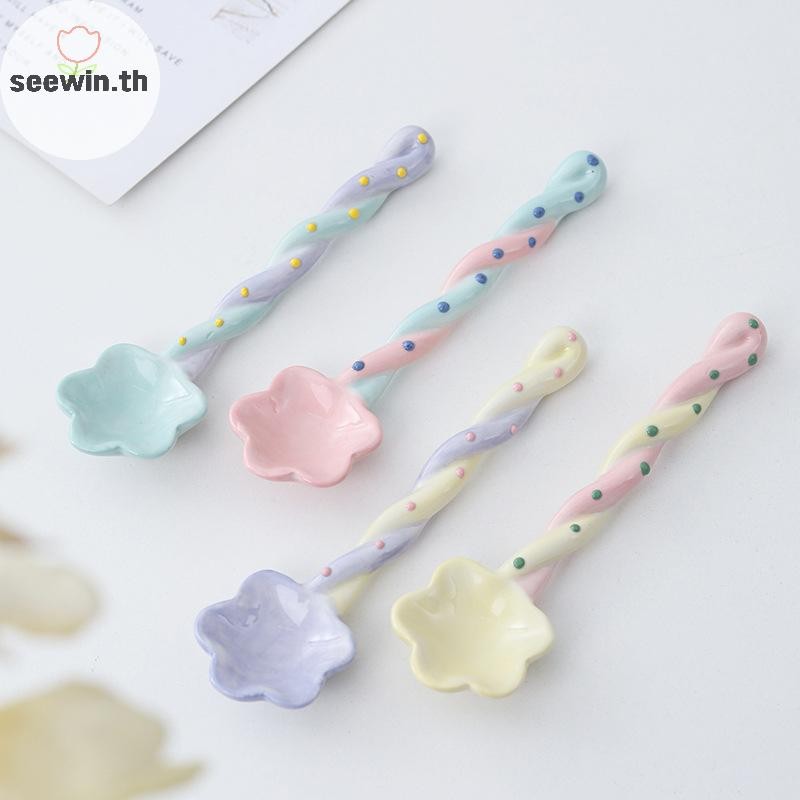 Seewin 1 PC เซรามิคช้อนด้ามยาวน่ารักไอศกรีมมือวาดขนมหวานช้อนยาวบนโต๊ะอาหารอุปกรณ์ครัว th