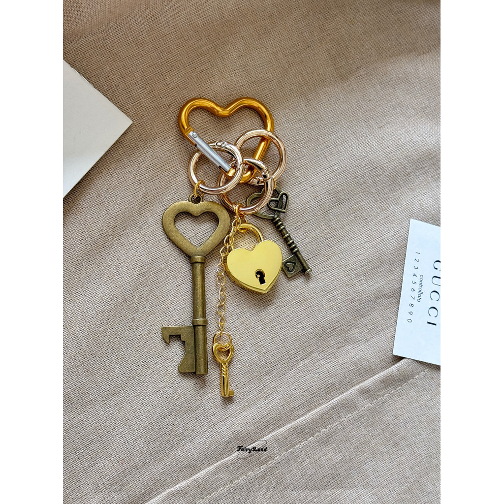 ต้นฉบับ520ของขวัญอินสไตล์คลีนฟิตรักล็อคพวงกุญแจโลหะเนื้อจี้กุญแจหวานเย็นสาวร้อน2025ใหม่กระเป๋าจี้แฟชั่นเฉพาะกระเป๋าจี้แหวนกุญ - รูปที่ 7