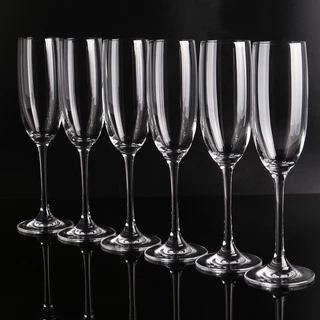 แก้วแชมเปญ CHAMPAGNE แก้วไวน์ สวยหรูหรา ขนาด185 ml แก้วมีก้าน