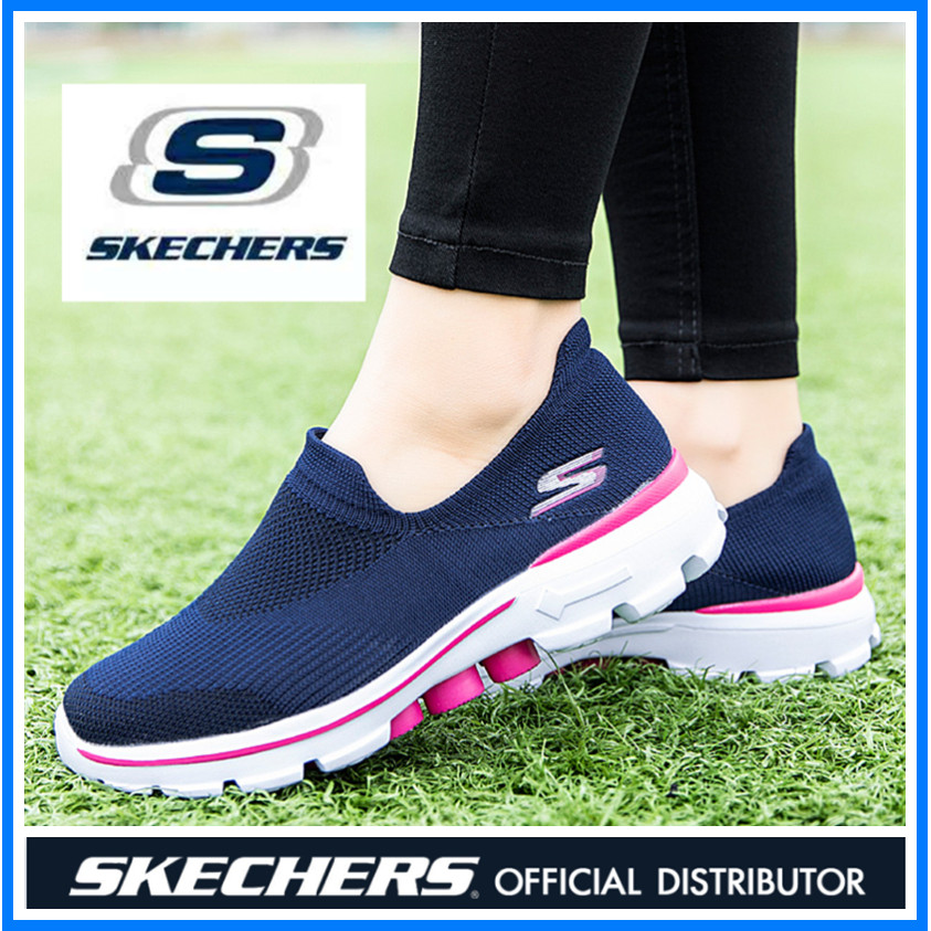 รองเท้าผ้าใบ Skechers Arch-Fit สำหรับผู้หญิง ออกแบบมาเพื่อการวิ่งและการเดิน skechers