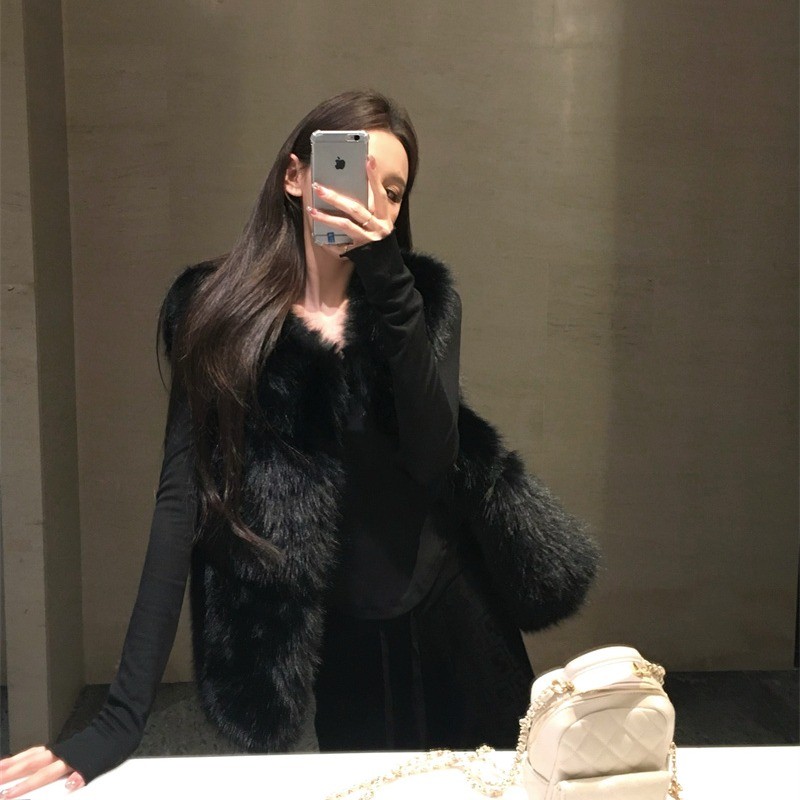 Liasynn แฟชั่นประณีต Elegant Western สไตล์ Slim-fit Slimmer ดูเสื้อยืด Top Furry เสื้อกั๊กกางเกงชุดแยก ~