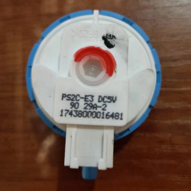 Heavy Duty Toshiba PS2C-E3 DC5V AW-J800AS AW-J900DS เครื่องซักผ้าระดับน้ําสวิตช์ความดันเซ็นเซอร์วาล์