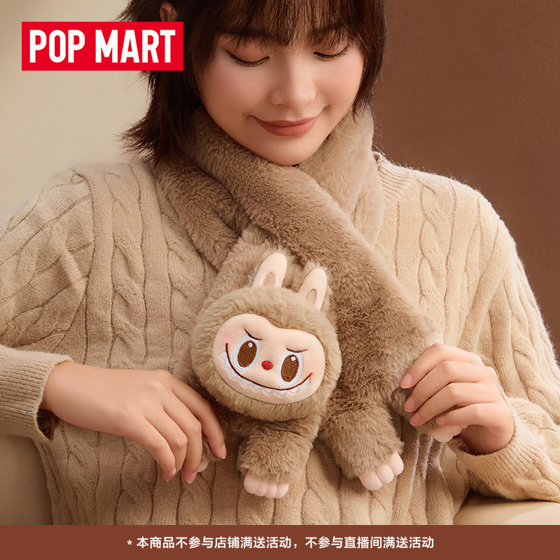Popmart Warm Series LABUBU ผ้าพันคอตุ๊กตาน่ารักอินเทรนด์ สินค้าแฟชั่น R5O5