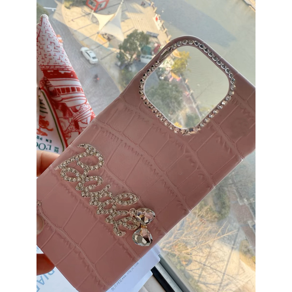 Premium Seriesbarbie-inspired Pink Rhinestone เคสโทรศัพท์ – ฝาครอบหนังแท้ประกายสําหรับ iPhone 16 15 14 13 12 11 Series, Girly Glamorous อุปกรณ์เสริมสําหรับผู้หญิงและวัยรุ่น ราคา ถูกที่สุด ดีลบีเคเค แกลเลอรีภาพที่ 9