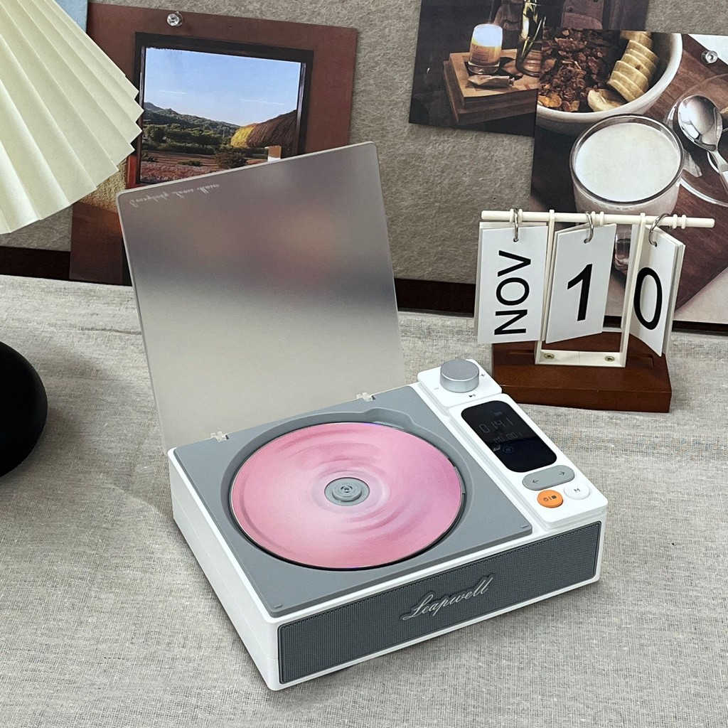 『 ✨ ในสต็อก ✨ 』 เครื่องเล่นซีดีย้อนยุค Walkman แบบพกพา ลําโพงบลูทูธ ของขวัญ