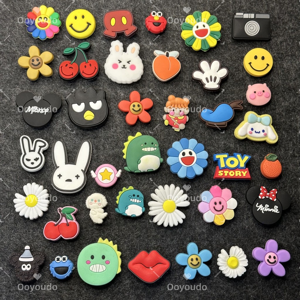 1pcsPVC การ์ตูนสนุกรองเท้าหัวเข็มขัด DIY Pins INS รองเท้า Accessorie Charm น่ารัก DIY รองเท้าหัวเข็มขัดรองเท้าตกแต่ง Pin