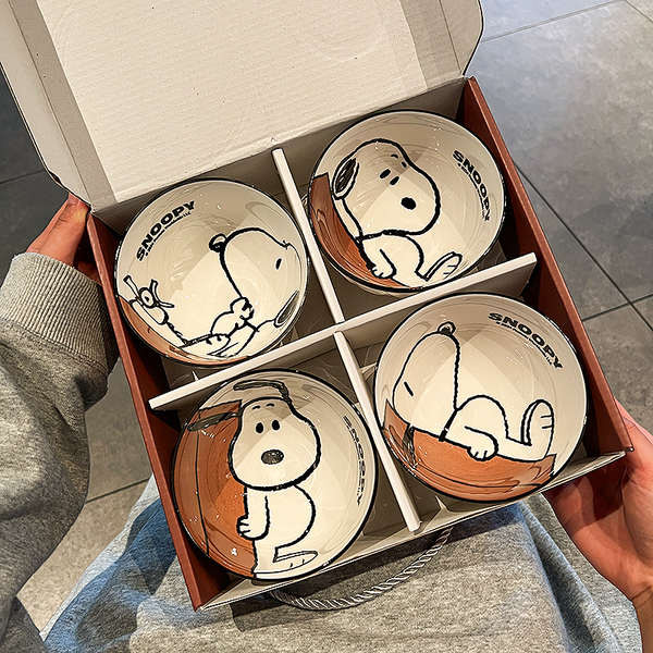 ถ้วยเซรามิค ถ้วยน้ำจิ้ม ถ้วยมินิมอล Snoopy ชามเครื่องใช้บนโต๊ะอาหารเซรามิกชุดพิเศษส่วนบุคคลบ้าน 2024