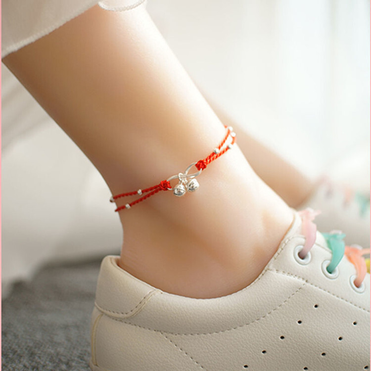 จัดหากําไลข้อเท้าระฆังหญิงที่เรียบง่ายย้อนยุคสไตล์ชาติพันธุ์นักเรียนข้อเท้าสตริงสีแดงพระราชวังระฆัง 