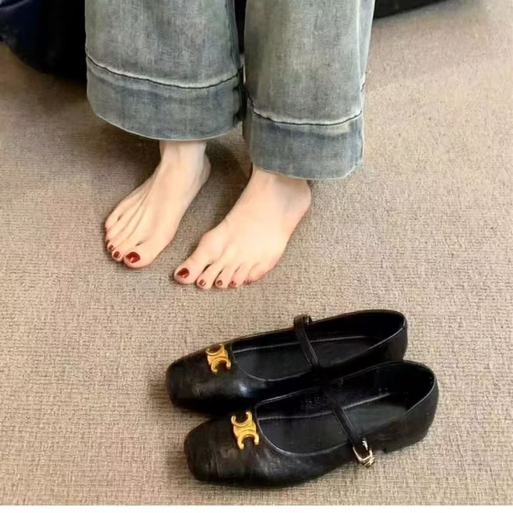 รองเท้าเดี่ยวรองเท้าแบนสวมใส่ด้านนอกเวอร์ชั่นเกาหลีหนา พื้นรองเท้า การจับคู่สี