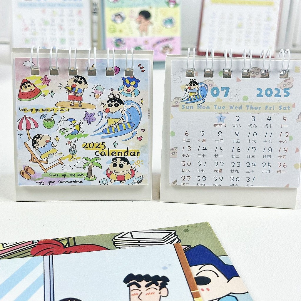 2025 ปฏิทินเครยอนชินจังการ์ตูนมินิปฏิทินเดสก์ท็อปตกแต่ง