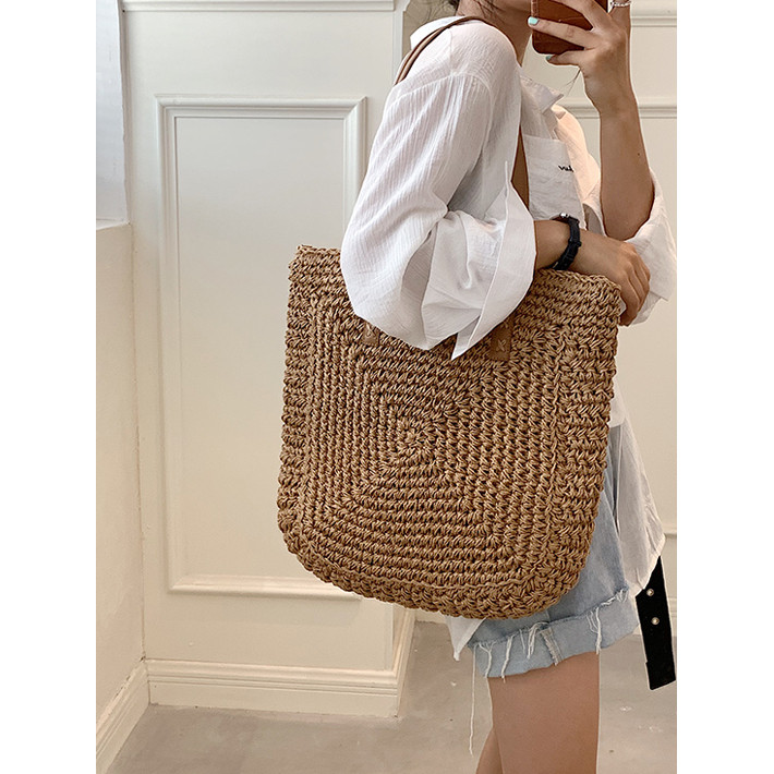 กระเป๋าสาน ถักลาย สายหนัง สานเล่นลาย tote bag P130