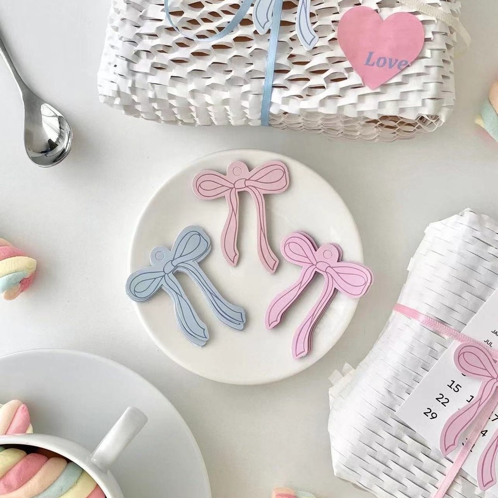 50ชิ้น อิน น่ารักโบว์กระดาษแขวนแท็กของขวัญกล่องบรรจุภัณฑ์ช่อดอกไม้ของที่ระลึกงานแต่งงาน ทําเอง จี้อุปกรณ์ตกแต่ง - รูปที่ 6