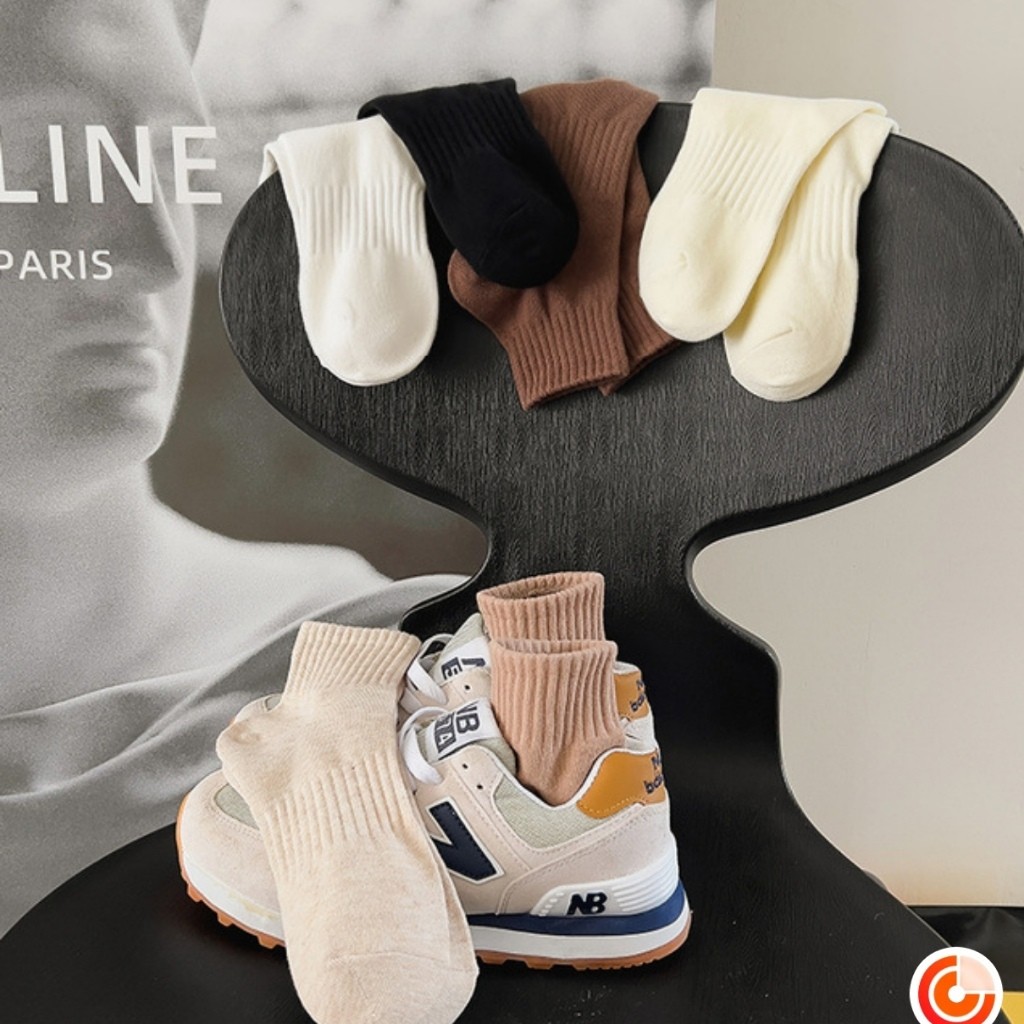 MODEMFASHION ถุงเท้าข้อสั้น (5ลาย/10คู่) ถุงเท้าแฟชั่นเกาหลี เนื้อผ้านุ่มงานถักอย่างดี สีพื้นครีม NO.110