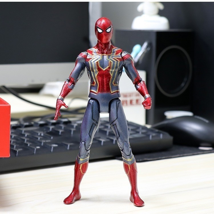 Avengers 4 Super Q Edition Spider Steel Anime Toy Handmade Model Man เป็นครั้งคราว Optical Union Her