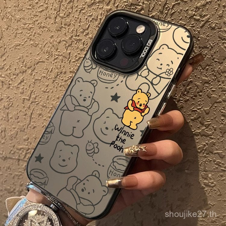 จัดส่งตอนนี้ เคส iPhone 11/13/14/15/16 PRO MAX น่ารัก Winnie The Pooh Matte สำหรับ iPhone 11,12,13,14, 16,13pm, 15PM, 16PM Q1JW