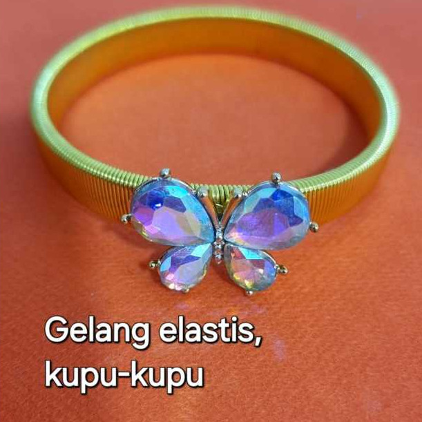 Pave CZ Diamond Moon สร้อยข้อมือผีเสื้อสําหรับลูกปัดผู้หญิง