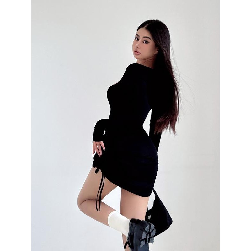 👚Konw👚 พร้อมส่งจากกทม ชุดเดรส เดรสเซ๊กซี่ ชุดเดรสแฟชั่นผู้หญิง ชุดเดรสแขนยาวเซ็กซี่ ชุดเดรสทรงเข้ารูปคอยู 2691 - รูปที่ 2