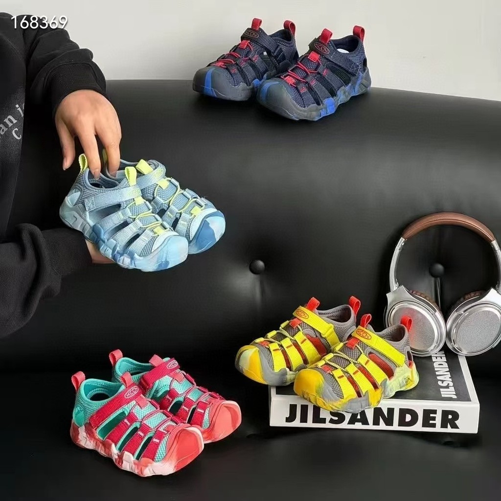 [STOCK] Coen Sandals 2025 Casual Breathable รองเท้าต้นน้ํากลางแจ้ง Baotou Anti-Kick Wading Shoes