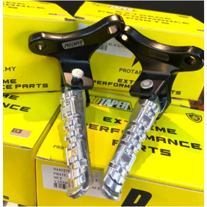 FOOTREST SET PROTAPER REAR [ สําหรับเปิดตัด EXHAUST ] LC135 / Y15 / Y16