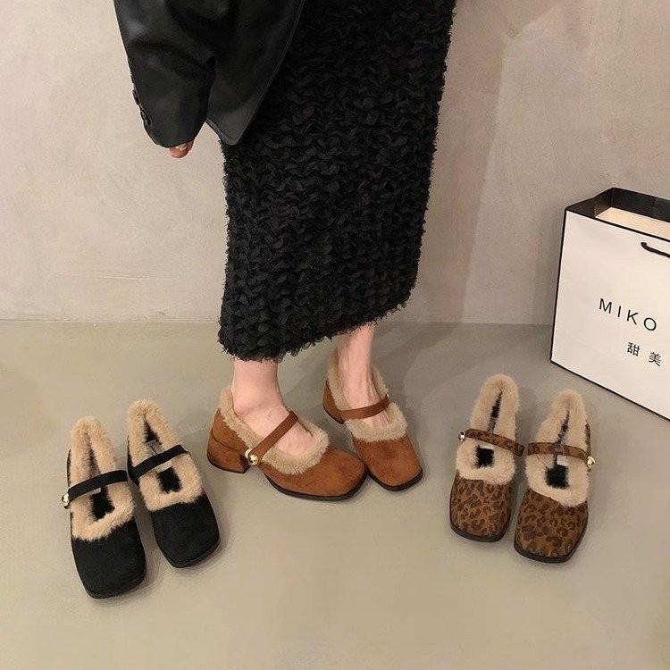 รองเท้าผู้หญิงส้นสูงรองเท้ามุลเลอร์กำมะหยี่ส้นหนาหัวกลมแฟชั่นบุขนไซส์35-39