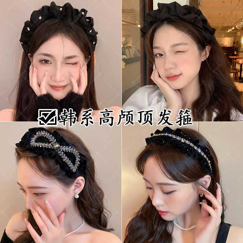 ที่คาดผมเพชรกระพริบผีเสื้อจีบปีกกว้างกํามะหยี่แบบใหม่