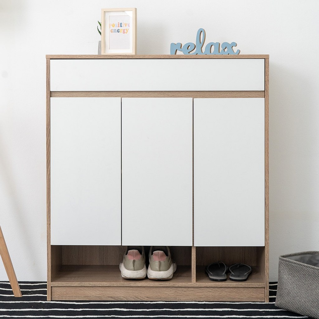 Looms ตู้รองเท้าหน้าบานเปิด ขนาด 90 cm. รุ่น ROGER สีไม้อ่อนตัดสีขาว (90x35x100 ซม.)  แบรนด์ LOOMS