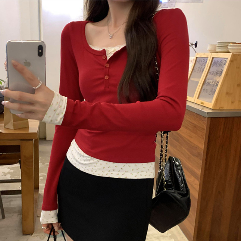 Bh تيشيرت نسائي بأكمام طويلة وياقة V دانتيل بطبقتين وهمية — صورة 4