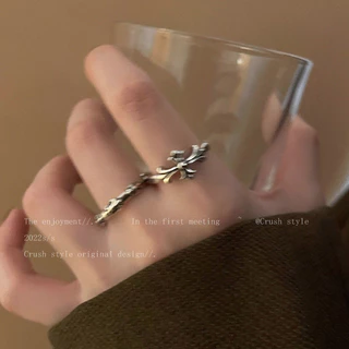 แฟชั่นผู้หญิงเครื่องประดับ Retro Alloy Silver Cross Star (เส้นผ่าศูนย์กลางประมาณ 1.7 ซม.)Finger Ring