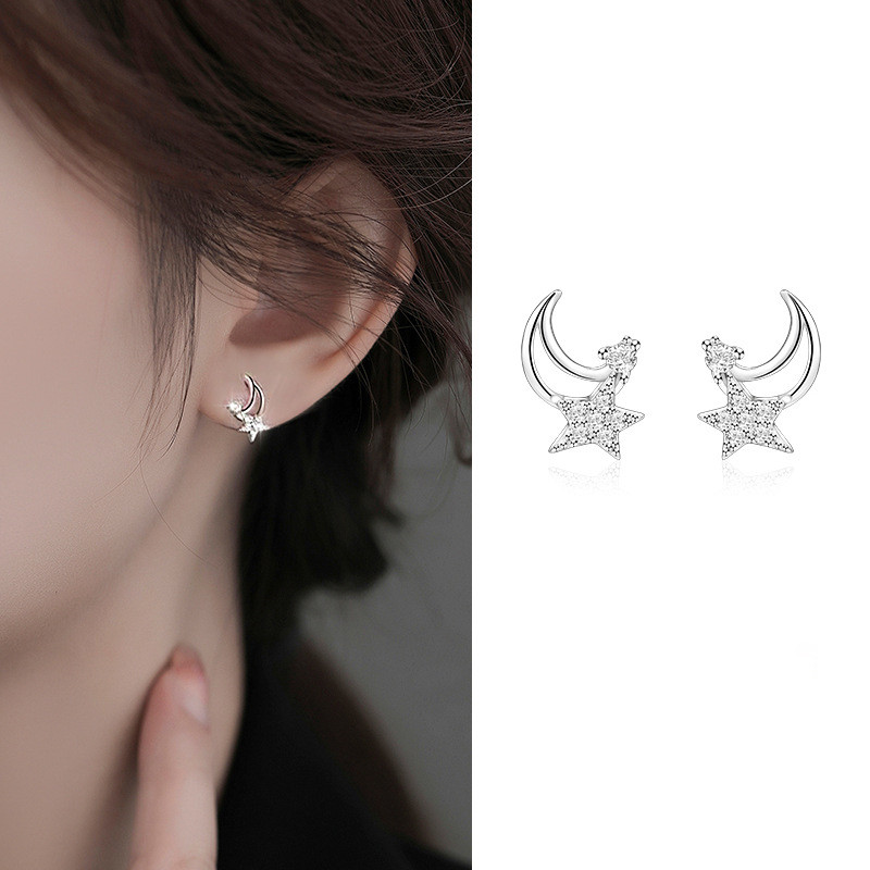 Star Moon ต่างหูหญิงฤดูใบไม้ผลิฤดูร้อนออกแบบ Star Moon ต่างหู Classy Influencer ต่างหู 2025 สไตล์ใหม่