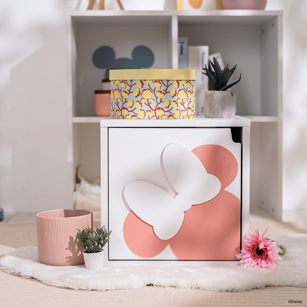 Disney Home กล่องบานเปิด DISNEY รุ่น MICKEY สีขาว (35x31x35 ซม.) แบรนด์ KONCEPT FURNITURE