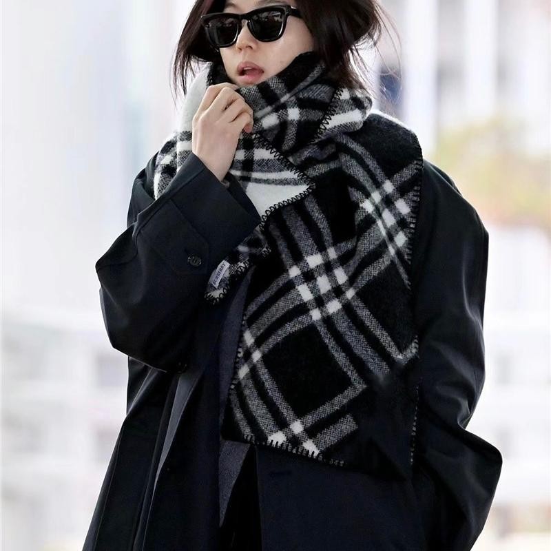แหวนสไตล์เดียวกับ gianna Jun Plaid ผ้าพันคอเข็มผู้หญิงหนา