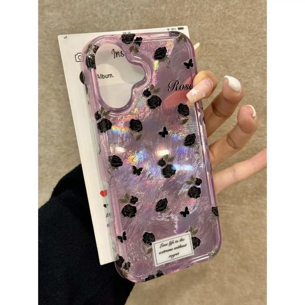 Ins สไตล์สีม่วงเต็มหน้าจอ Black Rose เหมาะสําหรับ ihone15promax Apple 14 เคสโทรศัพท์ 13 Glacier รูปแ
