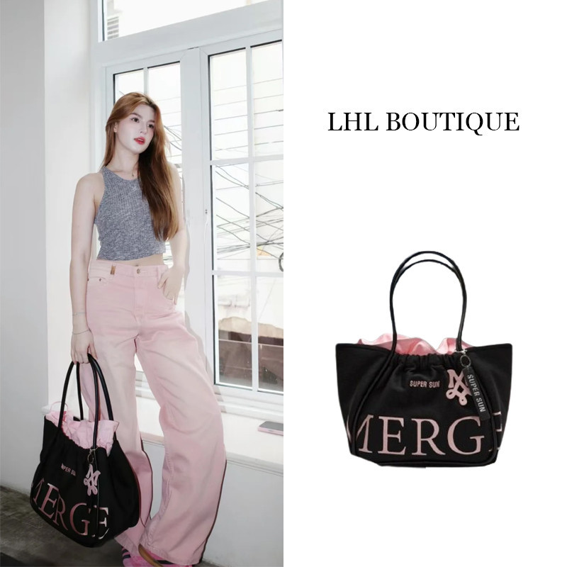 LHL BOUTIQUE MERGE TOTE BAG x ABINA LIMITED EDITION ORM AIRPORT ดีไซน์โดย คนไทย และ เป็นแบรนด์ไทยที่กำลังเป็นที่นิยม งานไฮเอน 1:1