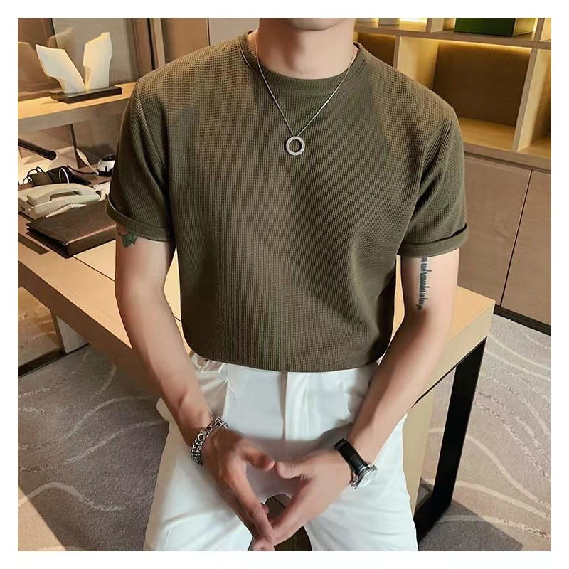 เสื้อยืดแขนสั้น เสื้อยืดผู้ชาย สีทึบ เรียบง่ายและจับคู่ได้ง่าย ผ้าวาฟเฟิล รู้สึกดีมีคุณภาพสูง M-2XL