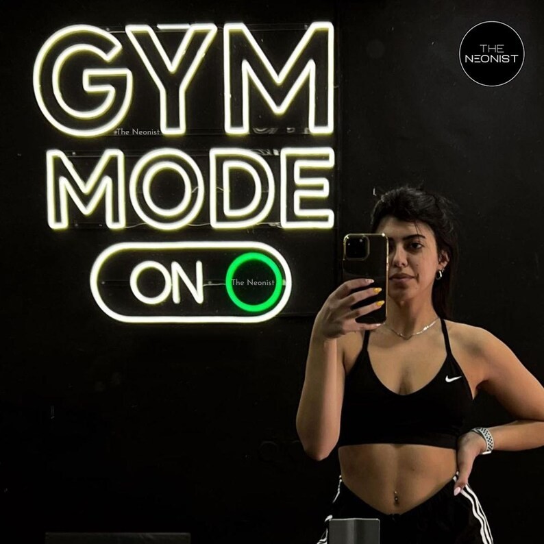 โหมดยิมบน LED Neon Sign Light Energize ช่องว่างของคุณด้วย Neon Gym Sign Bright Fitness Studio Decor