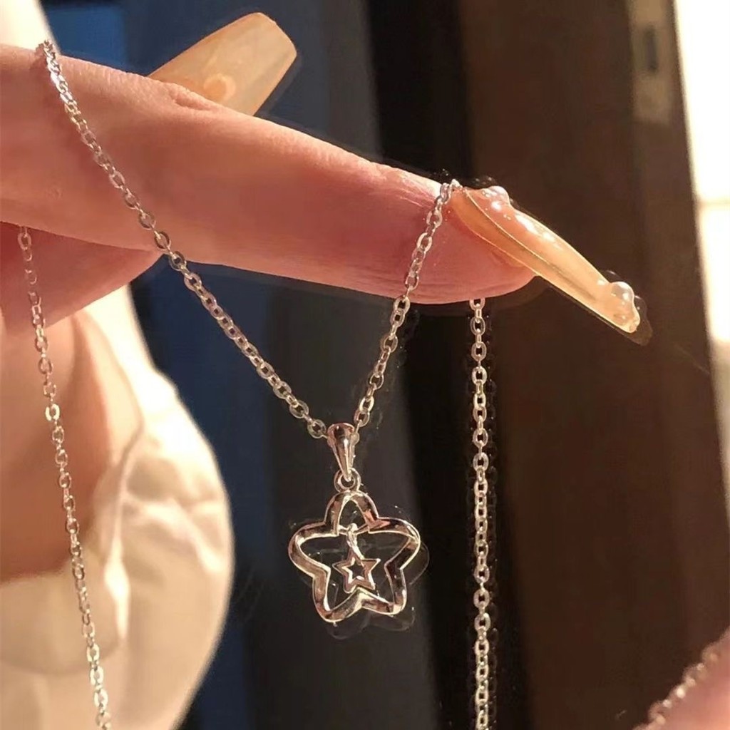 สร้อยคอผู้หญิง Lucky Star ของขวัญสำหรับหญิง เครื่องประดับแฟชั่น มินิมอล พร้อมส่ง