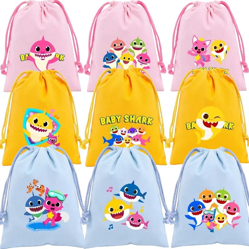กระเป๋าหูรูด Baby Shark กระเป๋าเก็บการ์ตูน ถุงของขวัญ กระเป๋าผ้าตุ๊กตา
