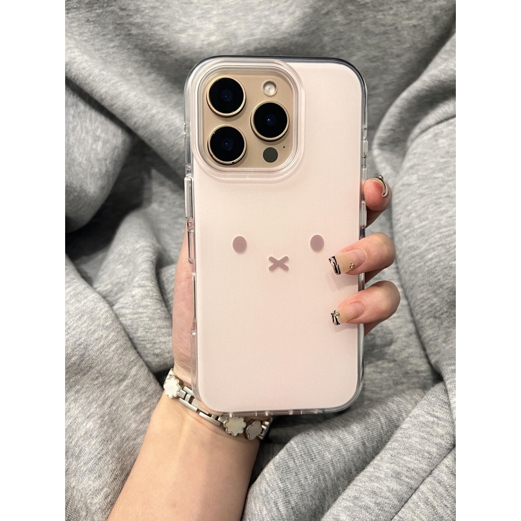 รองพื้น Miffy Rabbit Expression เหมาะสําหรับ iPhone15 Apple 16promax เคสโทรศัพท์ 14 สไตล์ใหม่ 13 หญิง 12/11 เคสกันกระแทก G408