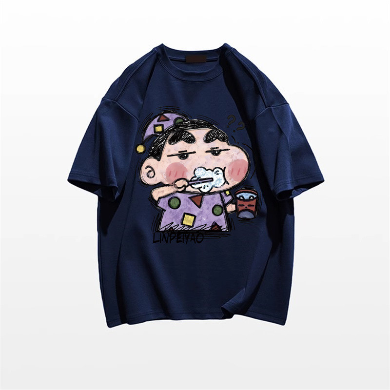 【My-T】🚀 เสื้อชินจัง พิมพ์ลาย "Xiaoxin Brushing"ผ้าฝ้ายแท้ โคตรนุ่ม เสื้อคอกลม OVERSIZE เสื้ออนิเมะ เสื้อ
