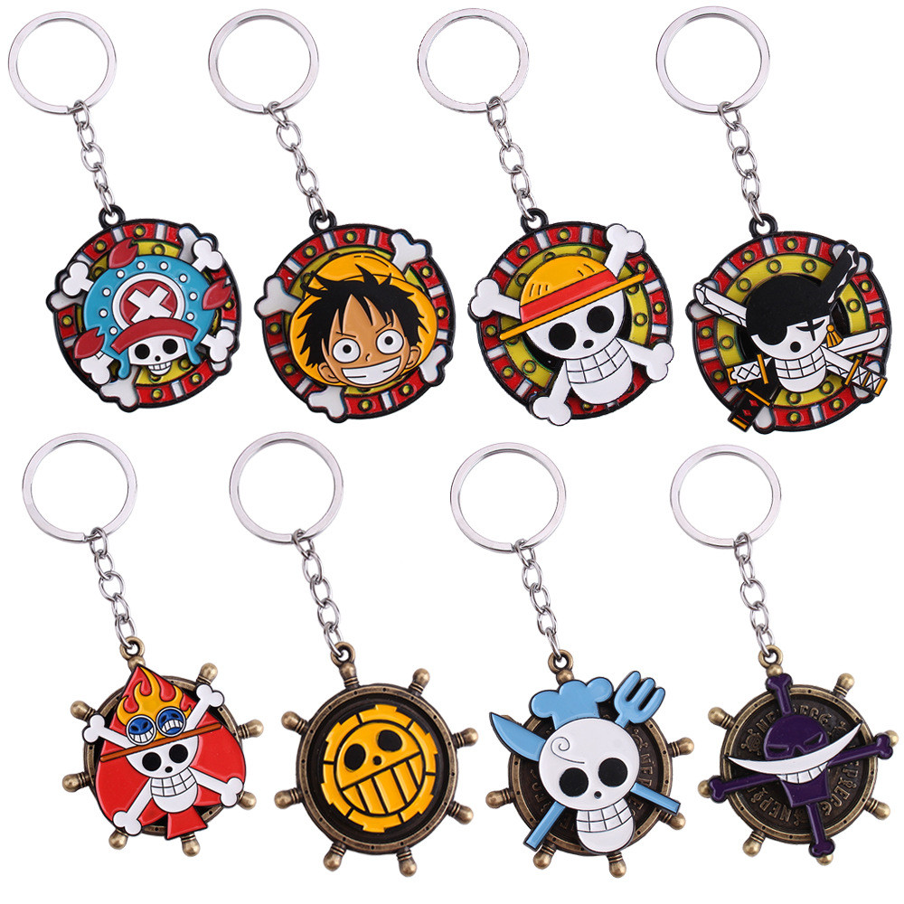 1 PCS ใหม่อะนิเมะ One Piece พวงกุญแจสีสัน Mokey Luffy โลโก้ Chians หมุนได้จี้โลหะของเล่นรถกระเป๋า Key แหวนของขวัญสําหรับเด็กเพื่อน