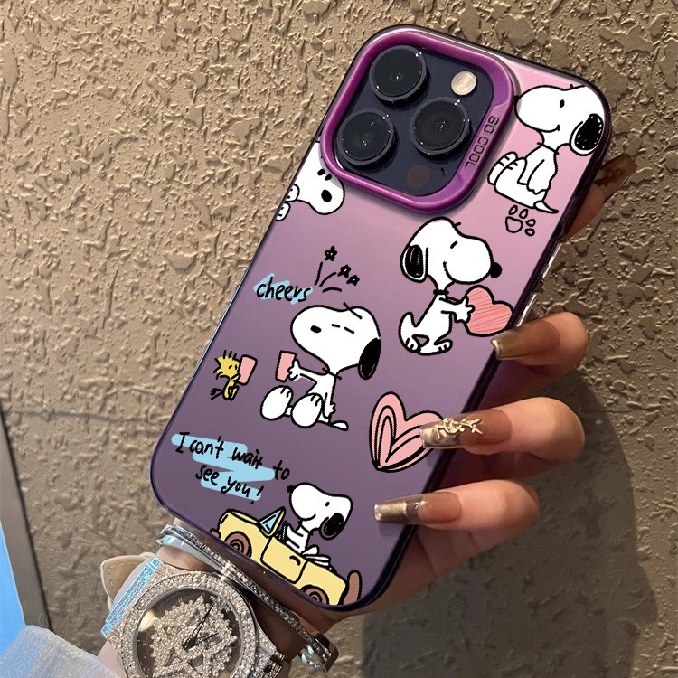 COD ใช้ได้กับ iPhone 11 13 15 14 12 Pro Max 14 15 7 Plus XR XSMAX การ์ตูนสนูปปี้พรีเมี่ยมสีเงินกรณีโทรศัพท์