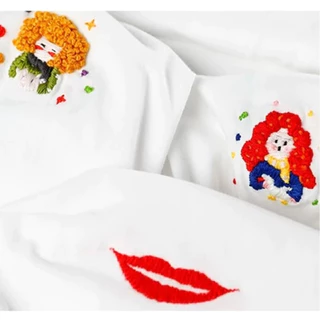 ชุดเย็บปักถักร้อย 50/100สี ชุดเย็บผ้า DIY เหมาะสำหรับผู้เริ่มต้น ภาพวาดเย็บปักถักร้อย เครื่องมือครบชุด งานปักเสื้อผ้า
