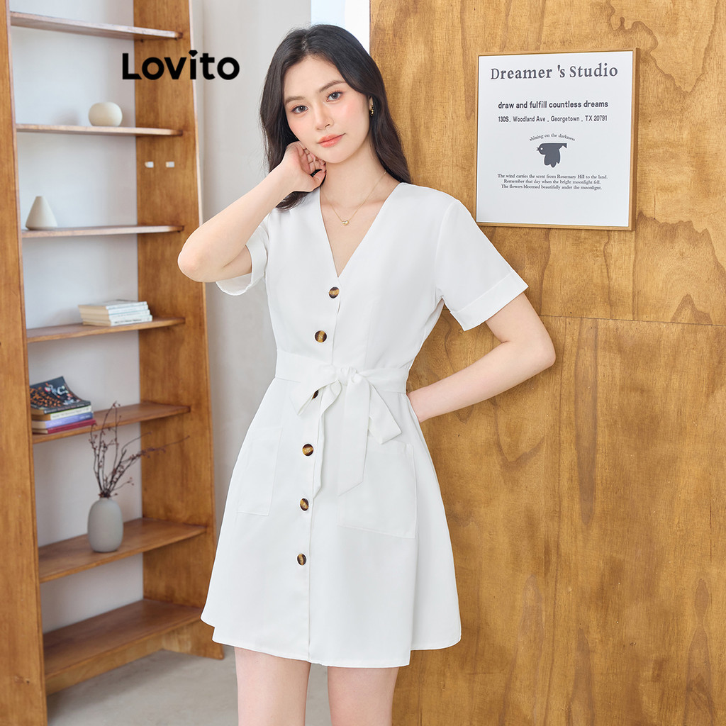 Lovito ชุดเดรสลูกไม้เรียบหรูพร้อมกระดุมสำหรับผู้หญิง L108ED105