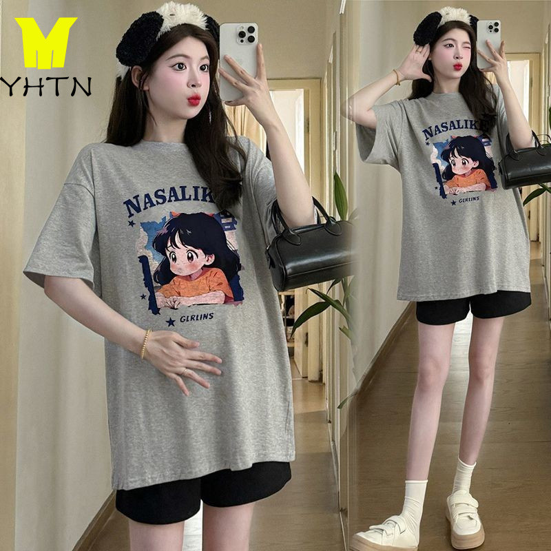 YHTN ชุดเสื้อฤดูร้อนสำหรับคุณแม่ ชุดกีฬาแขนสั้นและกางเกงขาสั้น แฟชั่นฤดูร้อนสำหรับผู้หญิง เสื้อยืดหลวมสองชิ้น