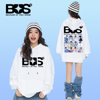 💗พร้อมส่ง💘เสื้อฮู้ดแขนยาวอ BUS because of you i shine T-shir…