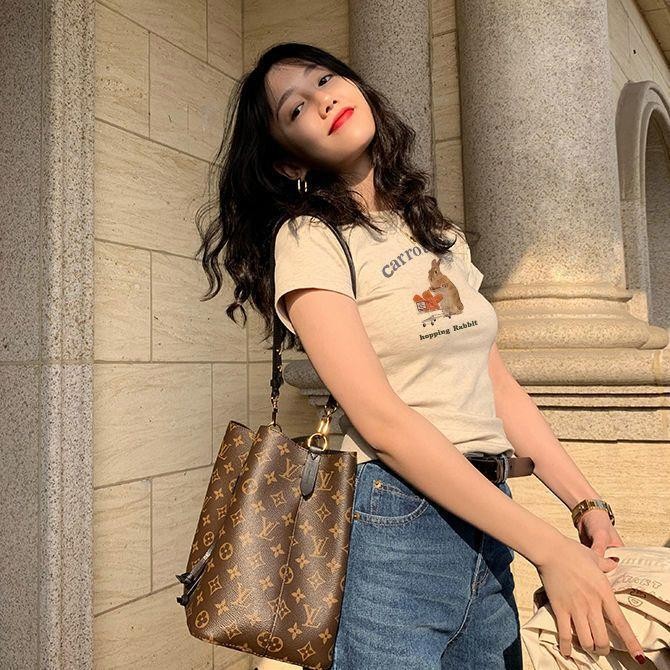 เสื้อยืดผ้าฝ้ายพิมพ์ลายไหล่สตรีฤดูร้อน แขนสั้น คอกลม ทรงสลิมฟิต - รูปที่ 4