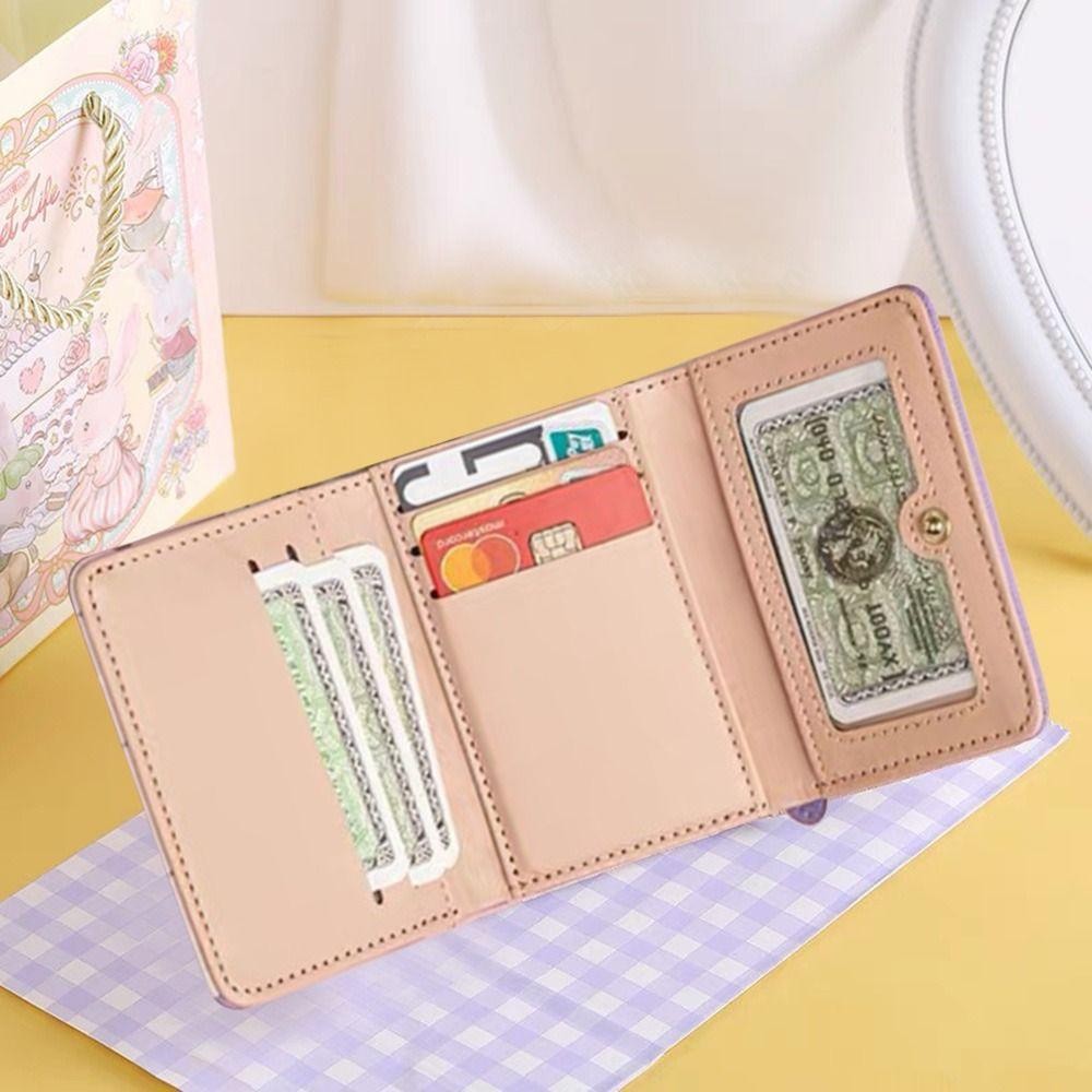 SANRIO Dealshop กระเป๋าใส่เหรียญ,การ์ตูนSanrio Hello Kitty Melody Kuromi Cinnamoroll Tripleพับกระเป๋าสตางค์,กระเป๋าเงินbus ID Holdersเก็บกระเป๋าPUหนังการ์ดผู้ชายผู้หญิง