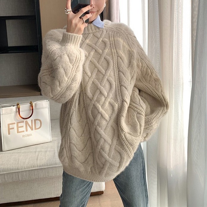 หลวมสบายๆรอบคอแป้งทอดบิดลาย pullover เสื้อกันหนาวผู้หญิง