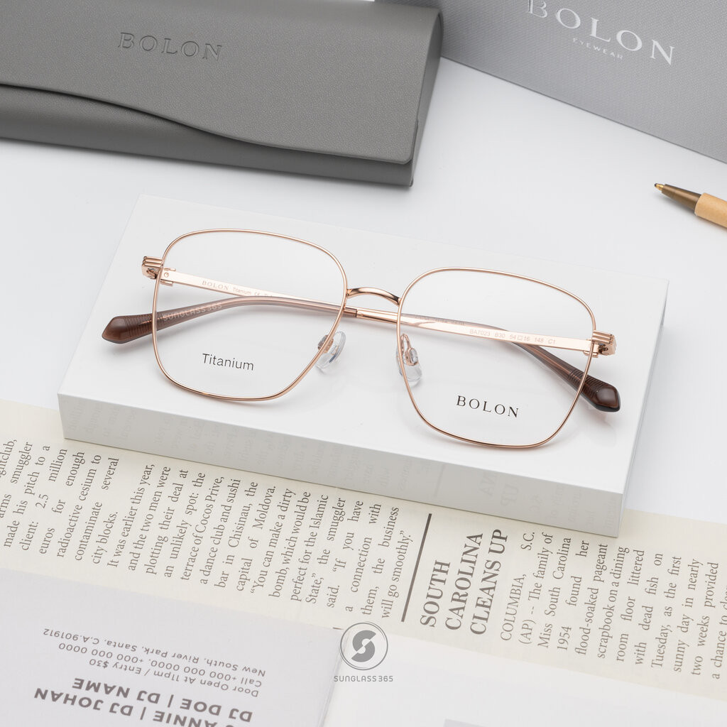 แว่นสายตา BOLON รุ่น Montreal BA7023 B30 Rose Gold